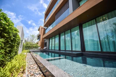 Villa mit drei Schlafzimmern und Privatpool — Glam Habitat