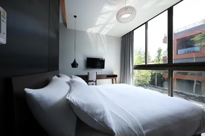 Suite mit zwei Schlafzimmern und Privatpool — Glam Habitat